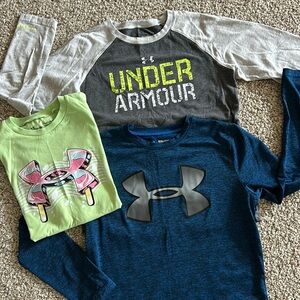 Under Armour boys medium shirt set.